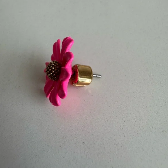 Kate Spade Vibrant Pink Daisy Earrings - Picture 3 of 10